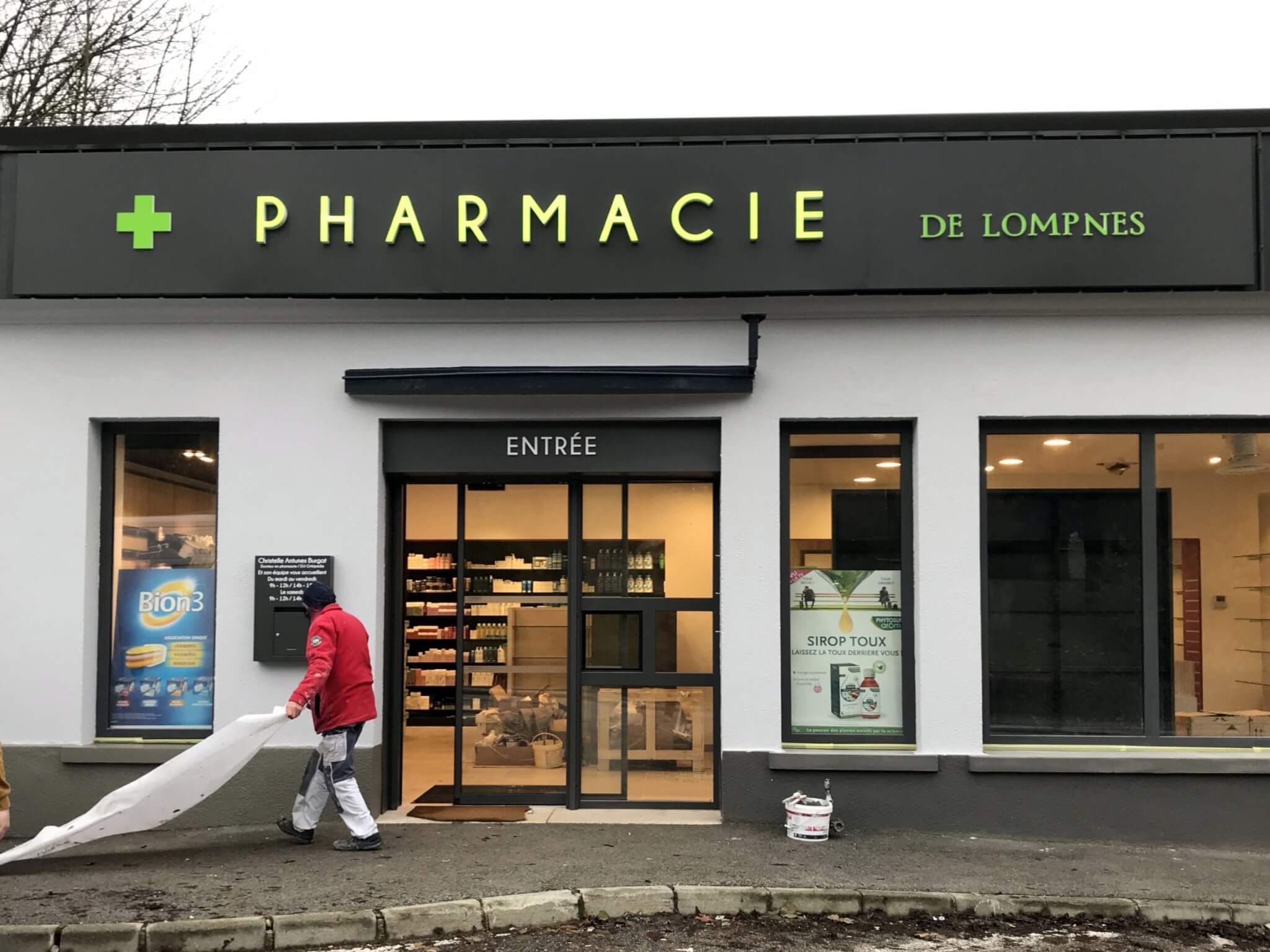 Bandeau de façade – Pharmacie de Lompnes